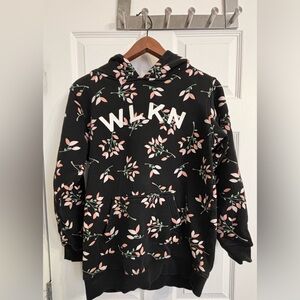 Kid WLKN sweatshirt. Size:14